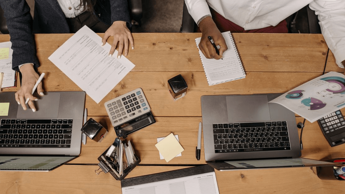 Hiring family members in your small business: tax advantages and mistakes to avoid